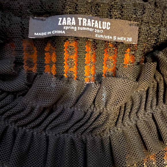 NWOT Zara Black High Neck Top - Size Small - Picture 3 of 4